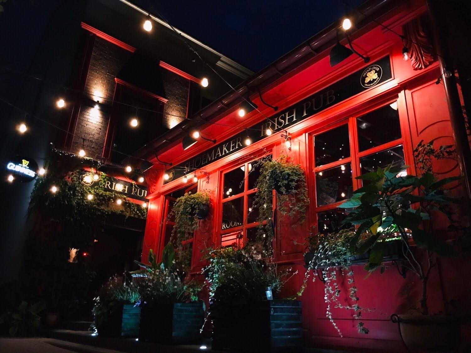 Shoemaker Irish Pub & Accommodation Kielce Exterior photo